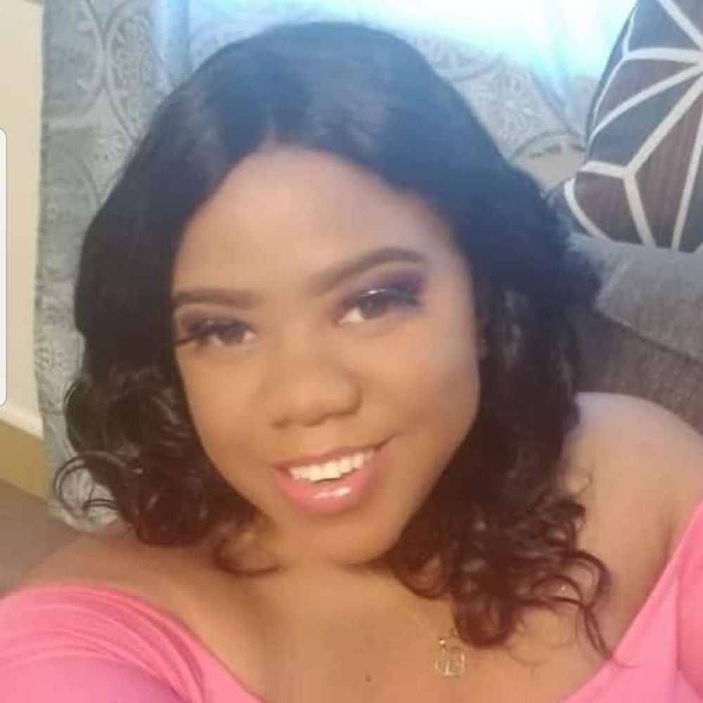 Meet your Posher, Rochelle
